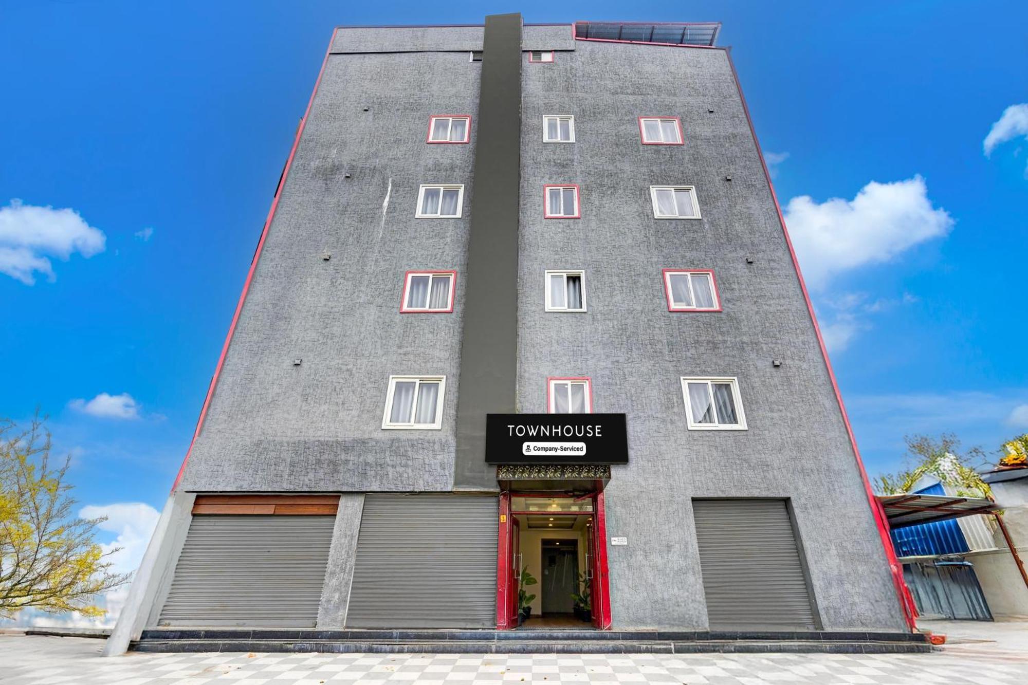 Отель Super Townhouse Тирупати Экстерьер фото
